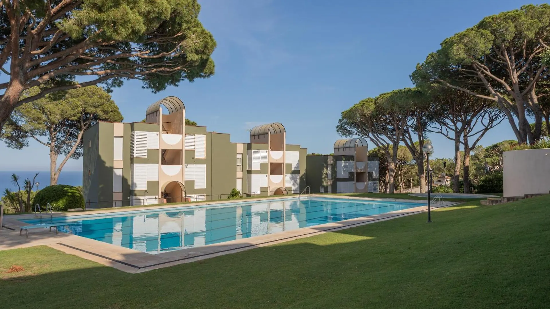Apartment Apartament Gran Amb Vistes Al Mar, Piscina I Parquing Calella De Palafrugell Spain
