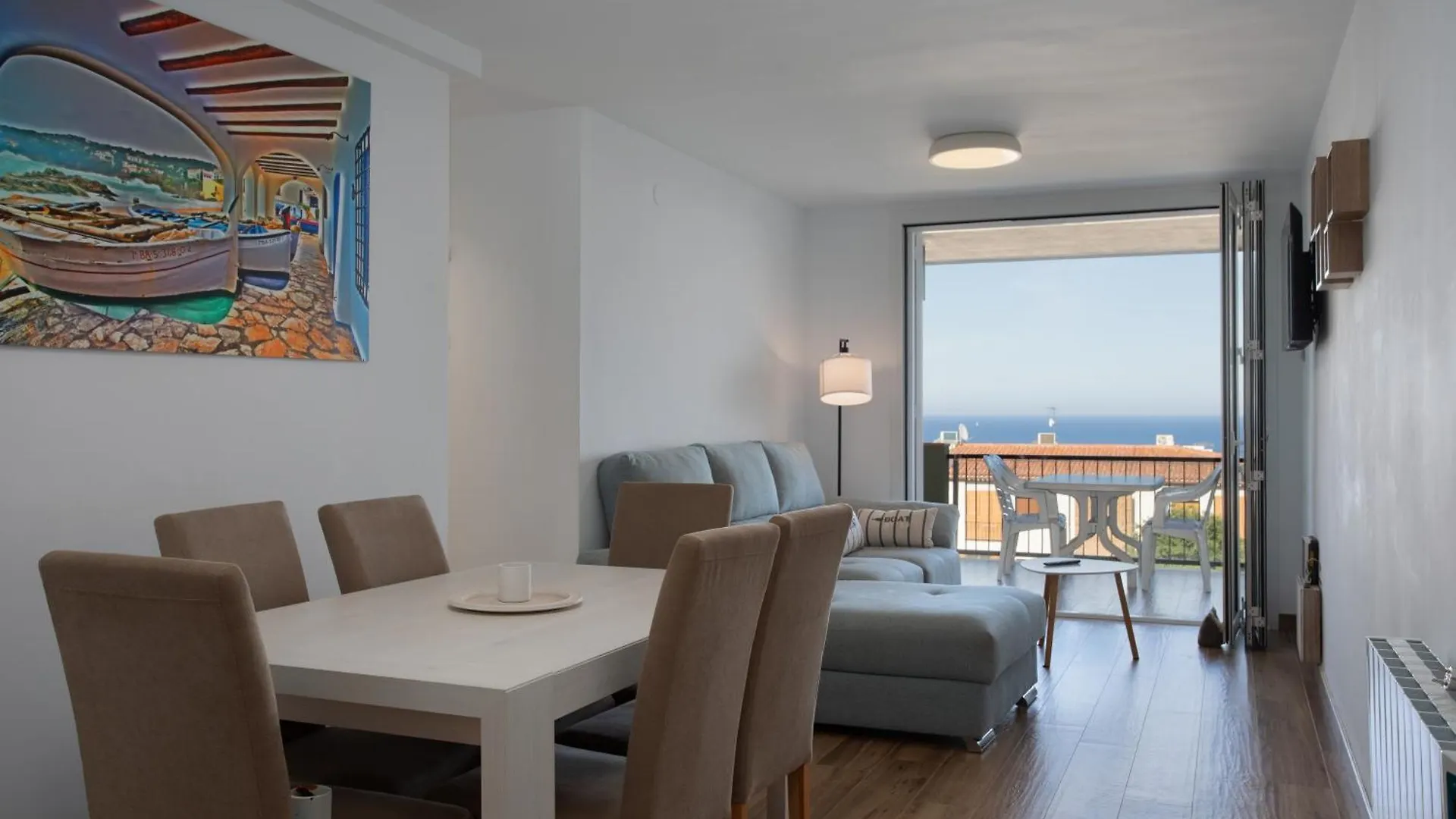 Apartment Apartament Gran Amb Vistes Al Mar, Piscina I Parquing Calella De Palafrugell